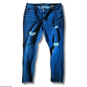 Old Navy Rockstar Distressed Skinny Jeans | Size 18